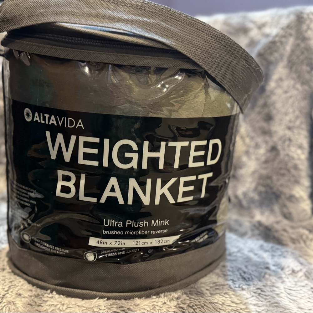 NIB Altavida 12 lb plush gray weighted blanket